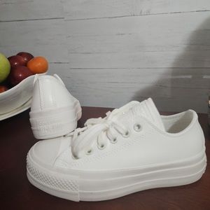 Women's Chuck Taylor All Star Lift Platform Sneaker